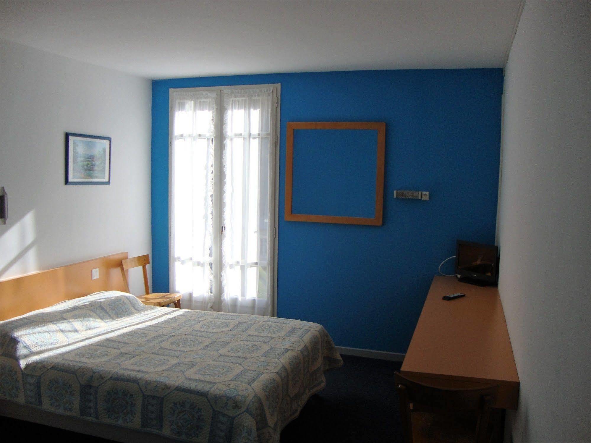 Hôtel Au Petit Languedoc Lourdes Extérieur photo